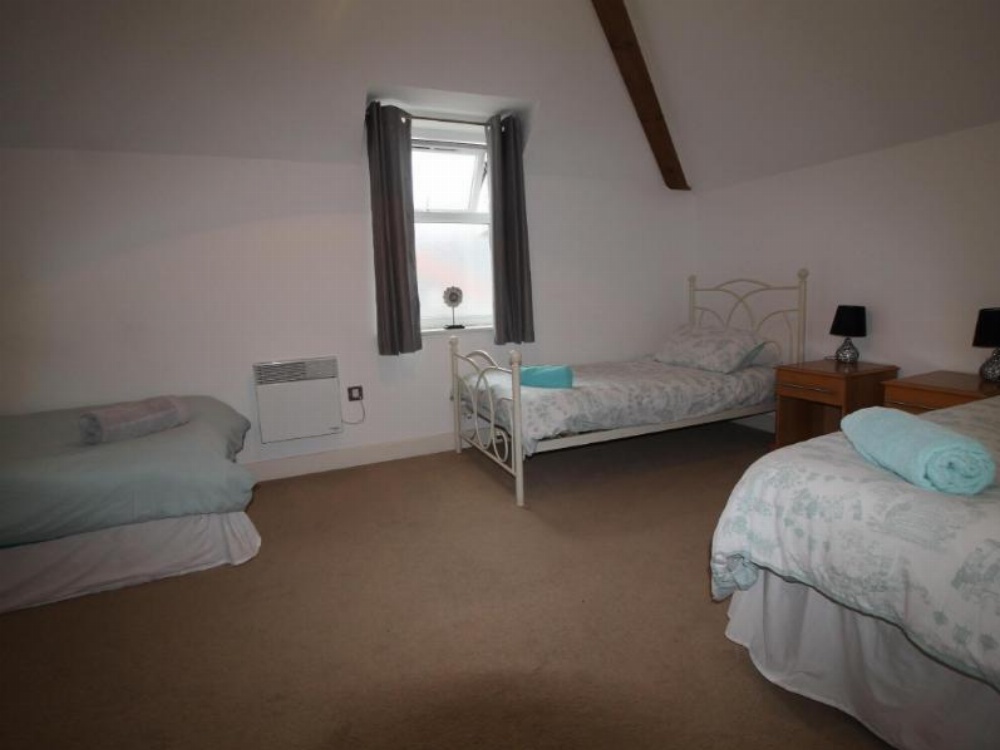 Ashgrove Court Penthouse's by Cardiff Holiday Homes Main image